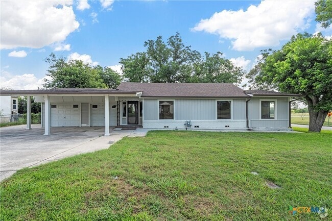 Building Photo - 1524 E Avenue B Rental