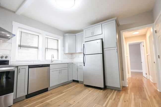 Photo - 31 Graham St Unit 1