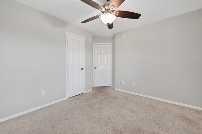 Photo - 17711 Shelby Oaks Cir