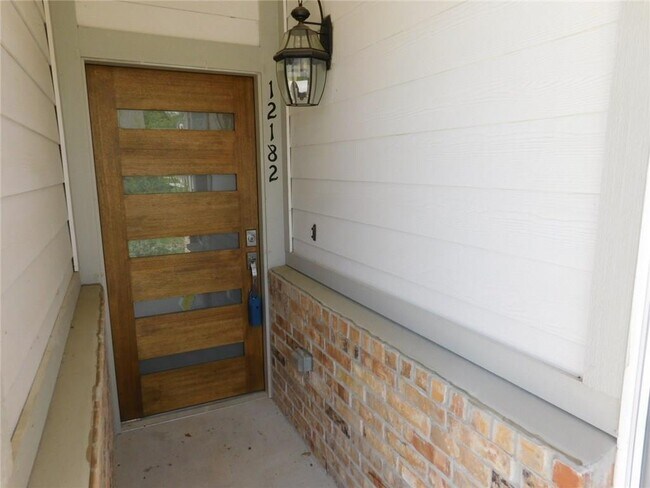 Photo - 12182 Abbey Glen Ln