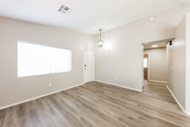 Photo - 427 N Payton