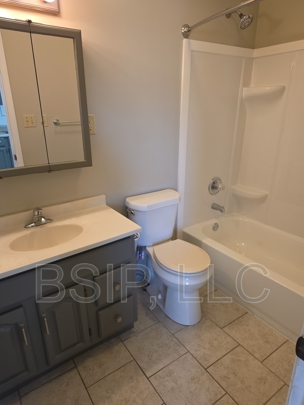 Photo - 1141 NE Chester Ave