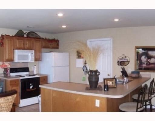 Photo - 946 W Peachtree Dr