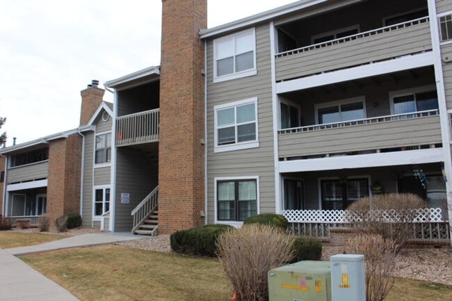Building Photo - Spacious Condo in Littleton!