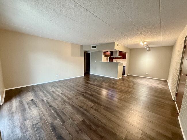Photo - 3851 N Parkway Dr Unit 21D