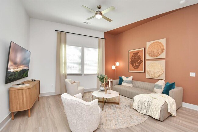 Photo - 1617 Enid St Apartment Unit 281