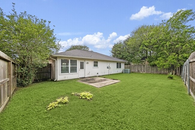 Photo - 6907 Grant Dr