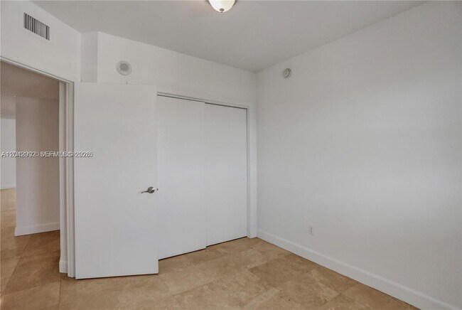 Photo - 15051 Royal Oaks Ln Unit 2603