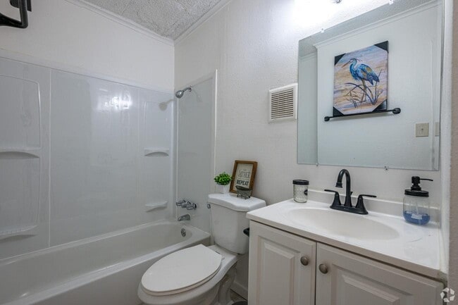 Photo - 1101 Milburn Ave