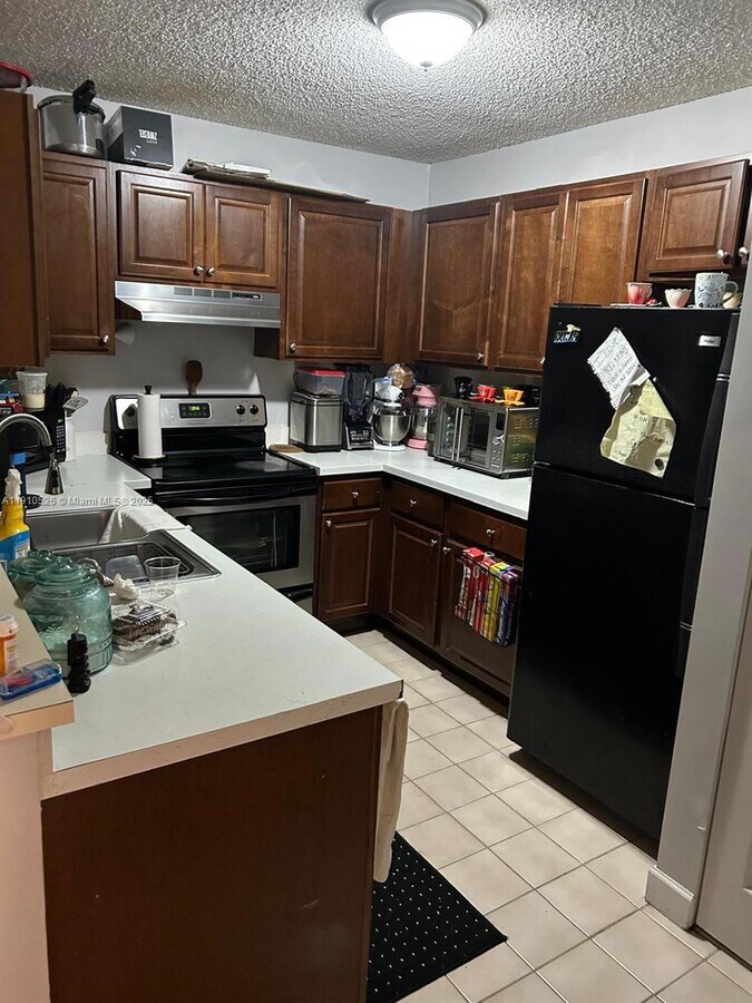 Photo - 351 Palm Way Unit 207