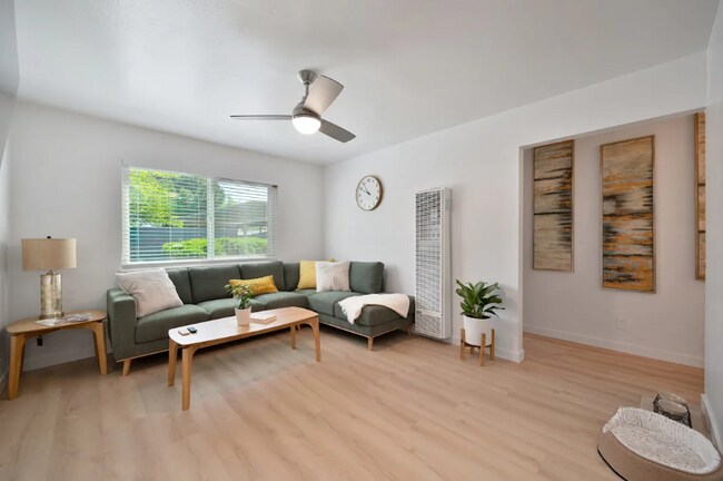 6431 Benning St Unit 6421