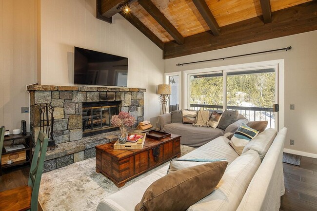 Photo - Elevated Olympic Valley Two-Bedroom Condo Unidad 13