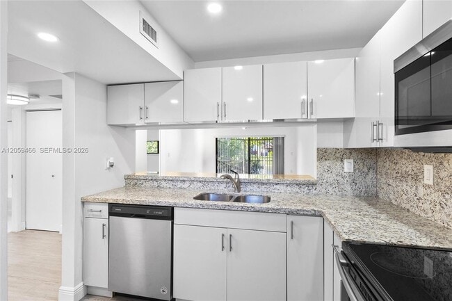 Photo - 10145 NW 9th St Unit 101