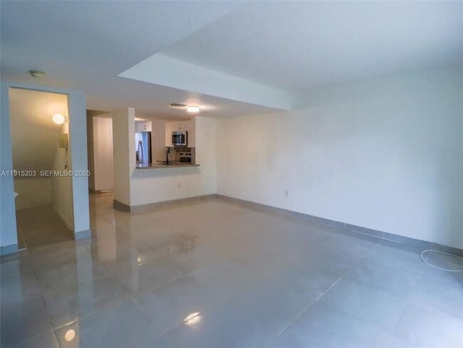 Photo - 14010 NE 3rd Ct