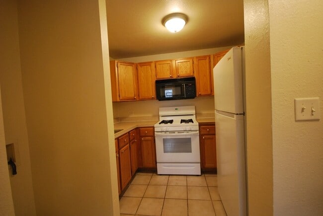 Photo - 1027 LaSalle Ave Unidad Apt. B