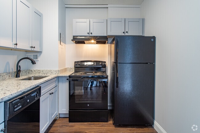 1HAB, 1BA, - 520SF - The Atherton