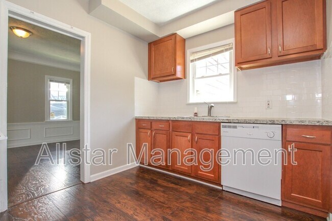 Photo - 3690 Washington Blvd