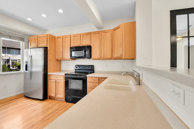 Photo - $2,300.00 - HALF OFF First Months' Rent - 2 Beds, 2 Baths, Condo in Littleton with Fireplace and ... Unit R