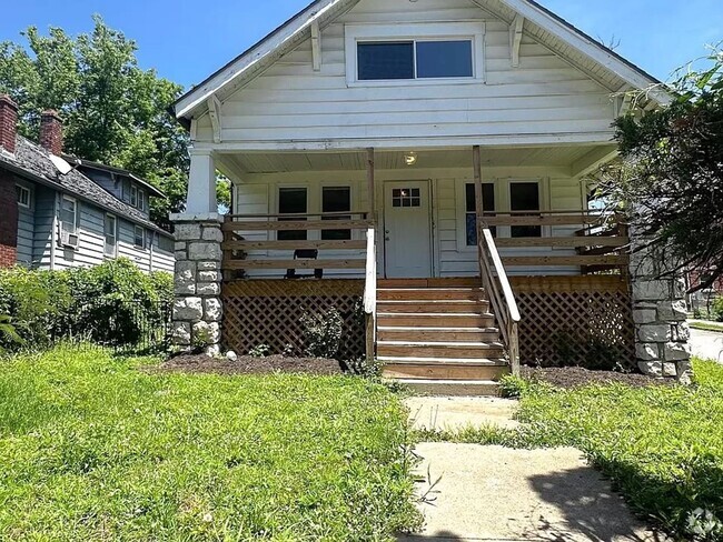 Building Photo - 4941 Euclid Ave Rental