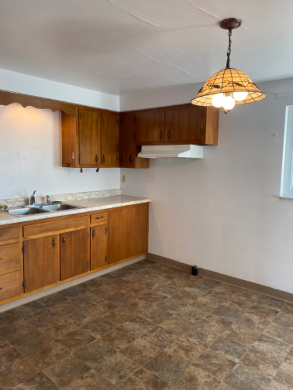 Photo - 128 Spring Ln