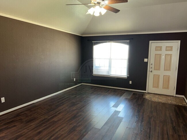 Photo - 1206 Cinch Dr