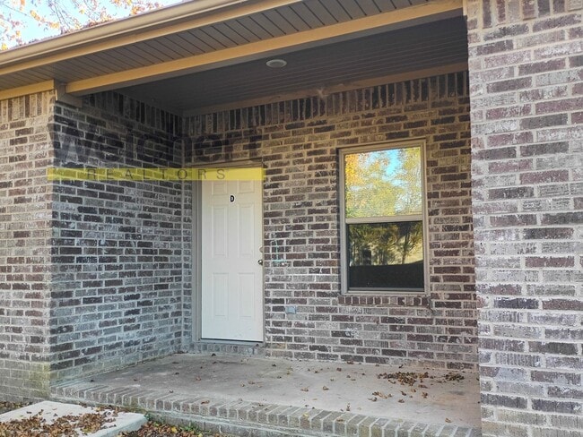 Building Photo - 719 N 5th St Unit 719D