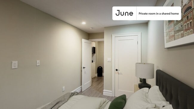 Photo - Room in Shared 3 bed/1 bath home Unit B