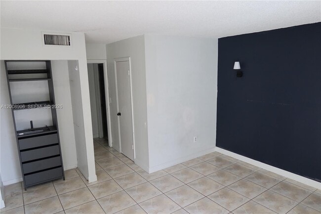 Photo - 1725 W 60th St Unit F330