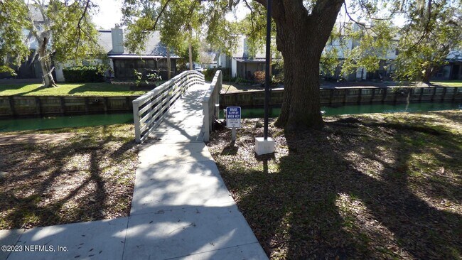 Photo - 9360 Craven Rd Unit U#: 301