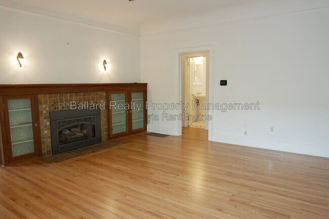 Photo - 6737 27th Ave NW