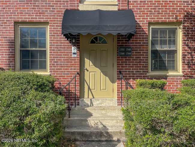 Photo - 1550 Palm Ave Unit 1550