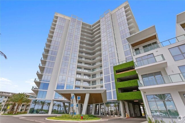 Building Photo - 5120 Marina Wy Unit 15006 Rental