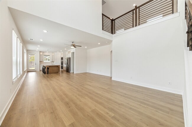 Photo - 21203 Electric Lgt Trl