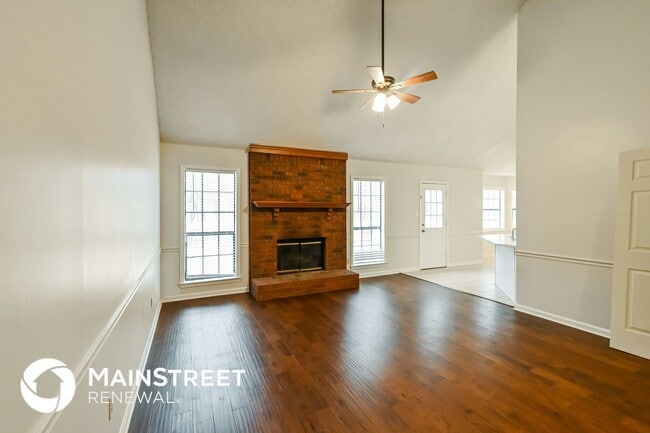 Photo - 3811 Westridge Dr