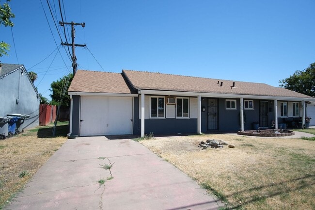 Photo - 1207-1209 Merced Avenue Unit 1207