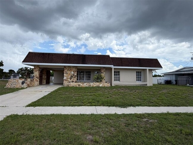 Building Photo - 8531 W Sydney Ave