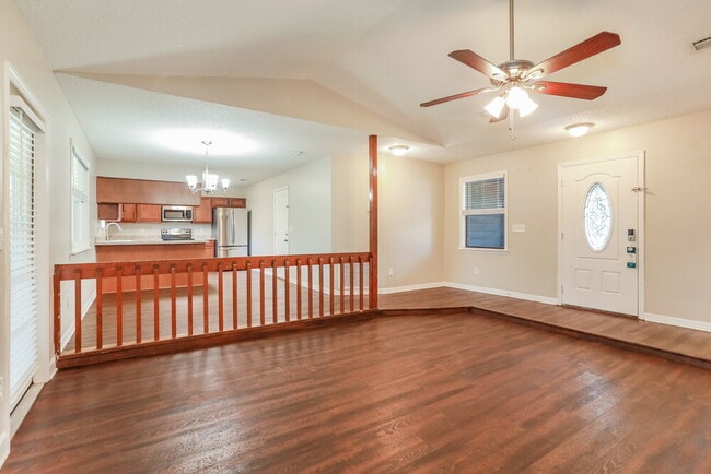 Photo - 1855 Sherwood Dr