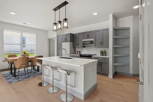 Valle Vista Apartments - Valle Vista Apartments