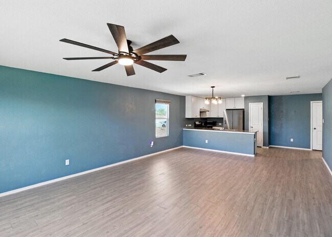 Photo - "Charming 3-Bed, 2-Bath Retreat in New Bra...