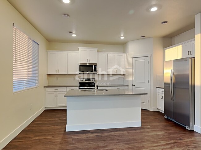 Photo - 4019 Bold Stripe Ave