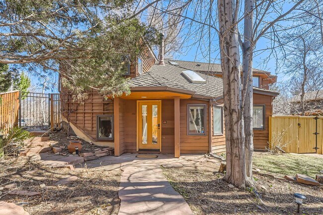 Photo - Peaceful 4 BDR Retreat in West Boulder