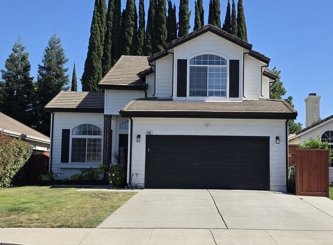 Building Photo - 430 Guinevere Ct