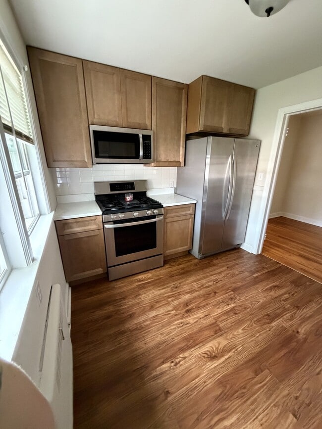 Photo - 2121 Auburn St Unit Apt 1E