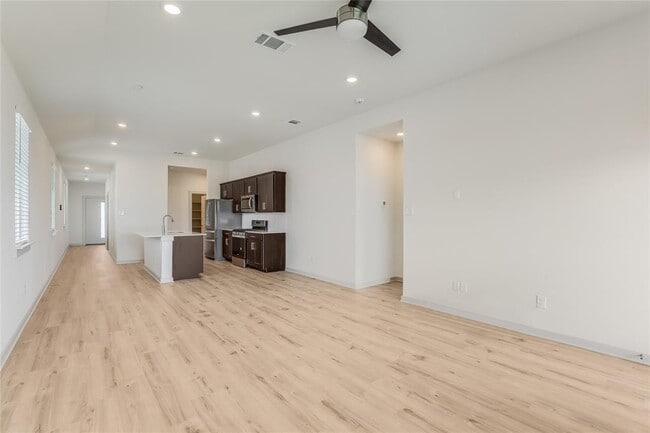 Photo - 341 Wilshire Rd