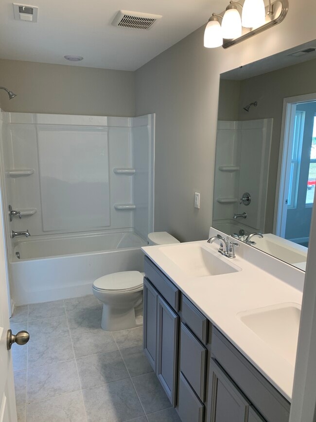 Photo - 106 Ashlar Ct