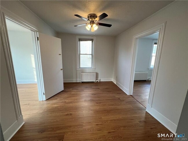 Photo - 122 Seaside Ave Unit 2