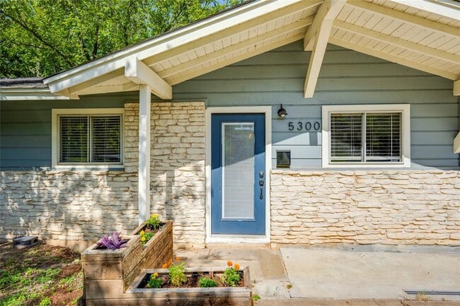 Photo - 5300 Halmark Dr
