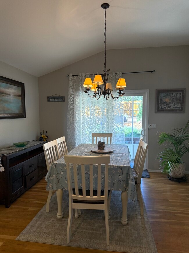 Photo - 48 Oak Leaf Ct