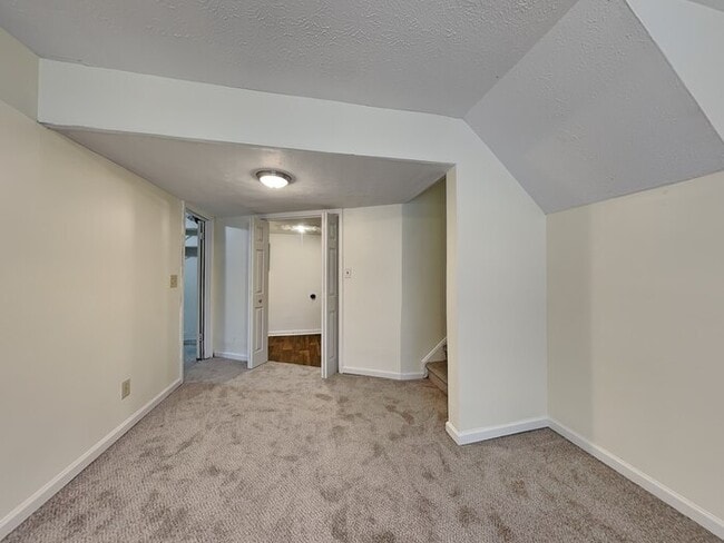 Photo - 105 Feldwood Pines St