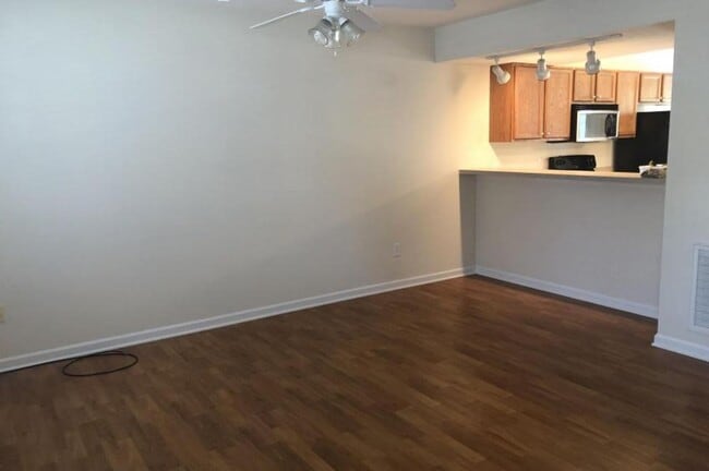 Photo - Tavern Grove Townhomes - TG, LLC Unidad 95OTC